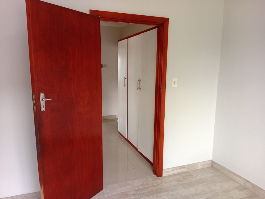 To Let 2 Bedroom Property for Rent in Southernwood Eastern Cape